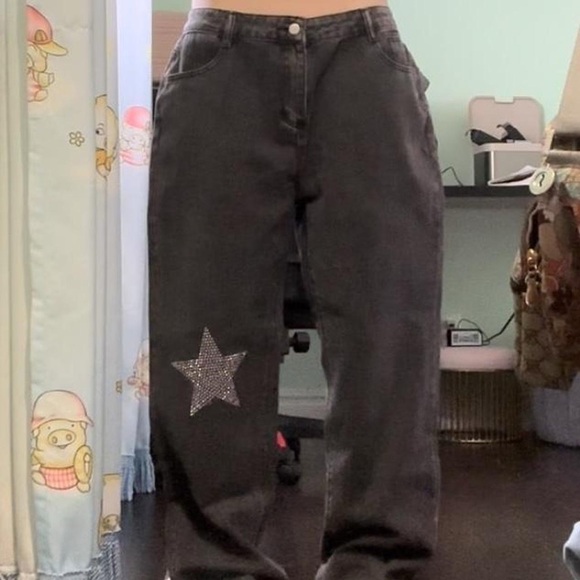 Black Y2K Baggy Jeans - Picture 2 of 5